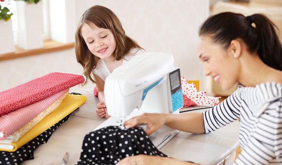 HUSQVARNA® VIKING® OPAL™ 670 Sewing Machine - 957417112